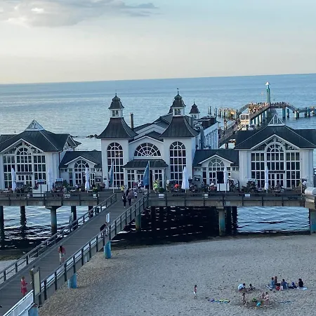 Ferienwohnung Sellin アパート *